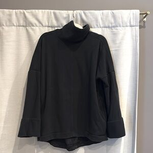 Athleta black cozy karma funnel neck flare sleeve sweatshirt womens size M